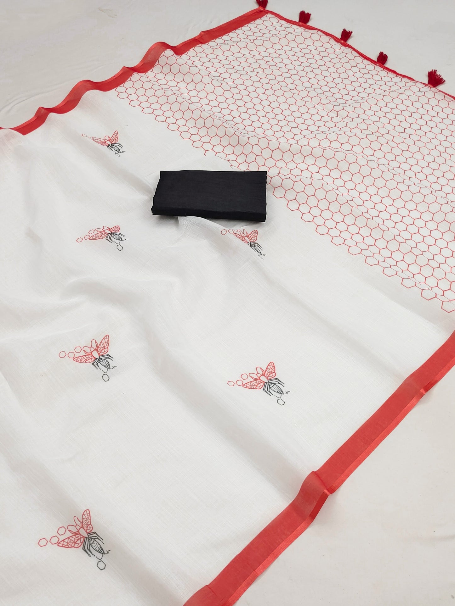 Chic Off-White Linen Saree with Honeycomb & Bee Motif Design