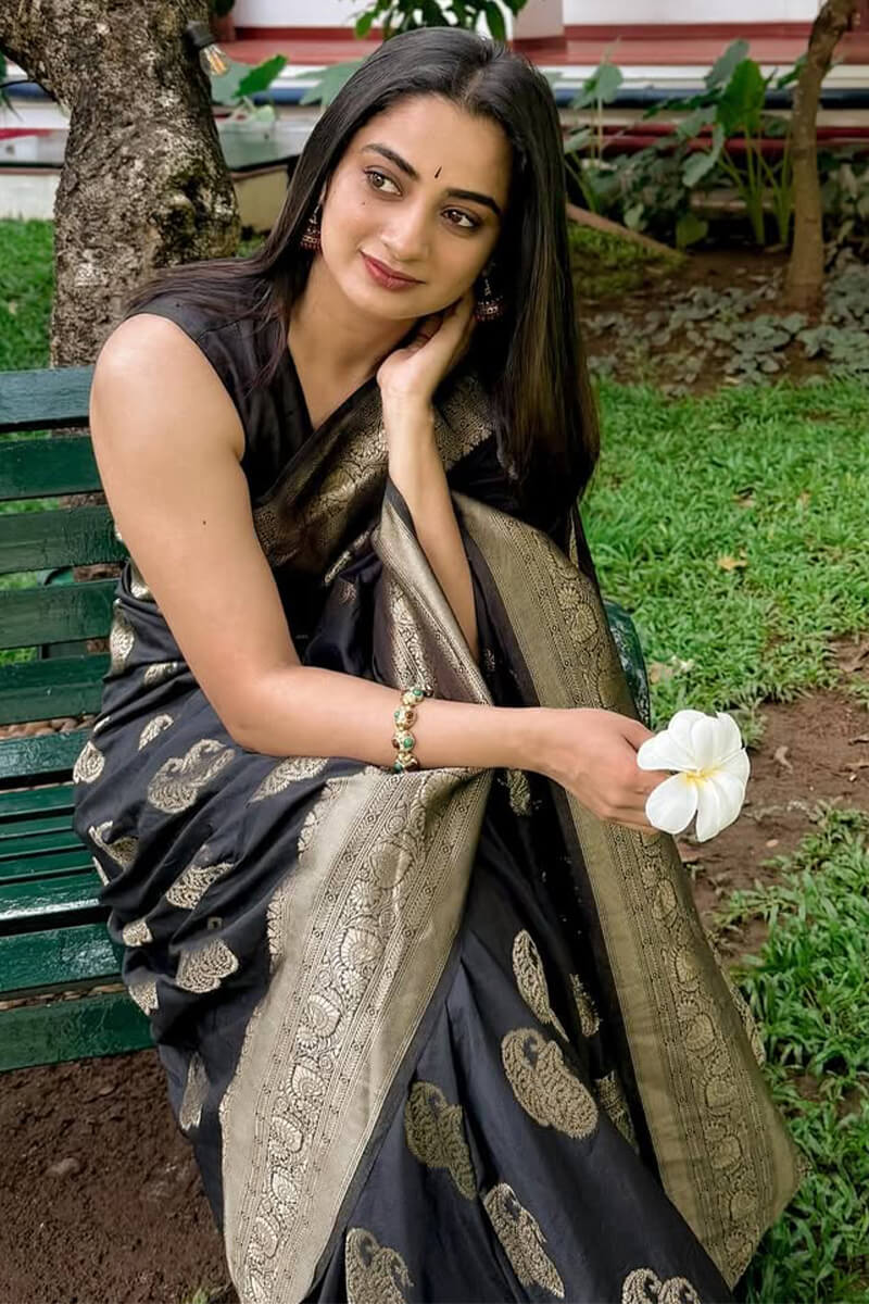 Gossamer Black Soft Silk Saree With Transcendent Blouse Piece