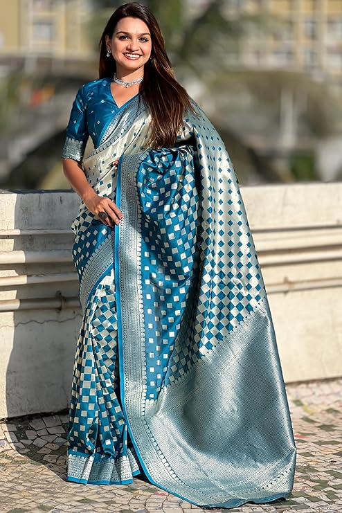 Beguiling Firozi Soft Silk Saree With Dazzling Blouse Piece
