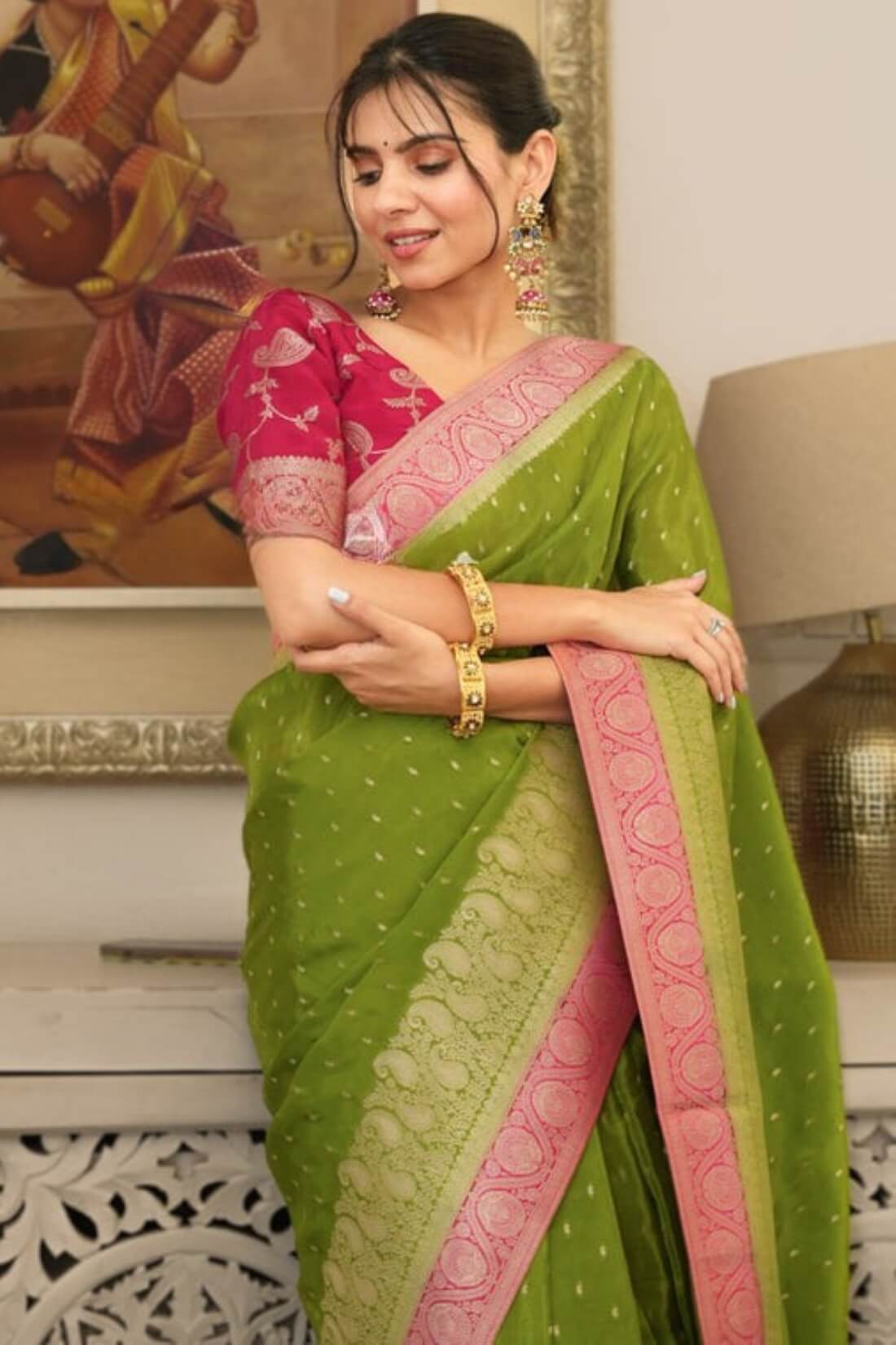 Twirling Green Soft Silk Saree With Vivacious Blouse Piece