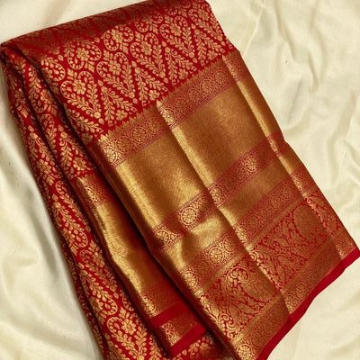 Serendipity Red Soft Banarasi Silk Saree With Lissome Blouse Piece