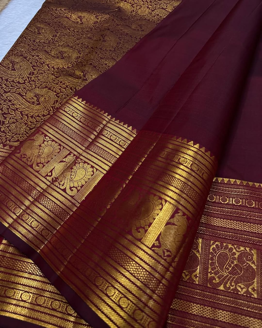 Hypnotic Maroon Soft Banarasi Silk Saree With Inimitable Blouse Piece