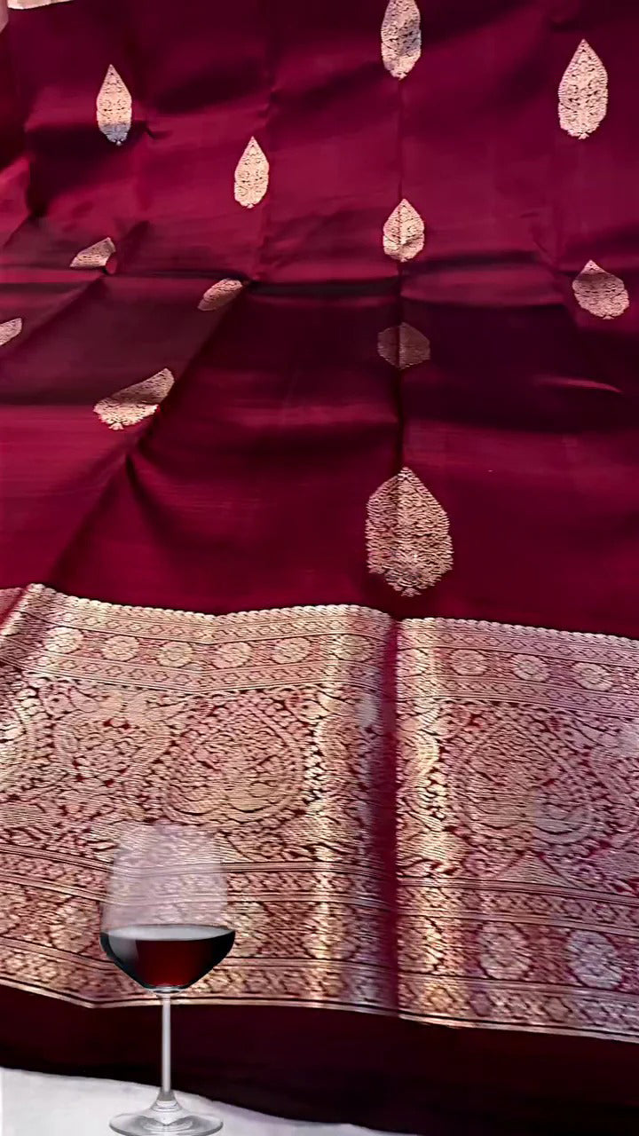 Supernal Wine Soft Banarasi Silk Saree With Devastating Blouse Piece
