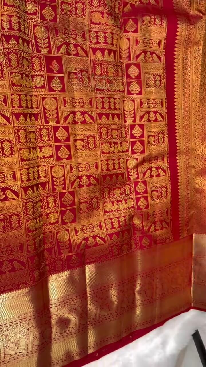 Vivacious Red Soft Banarasi Silk Saree With Petrichor Blouse Piece