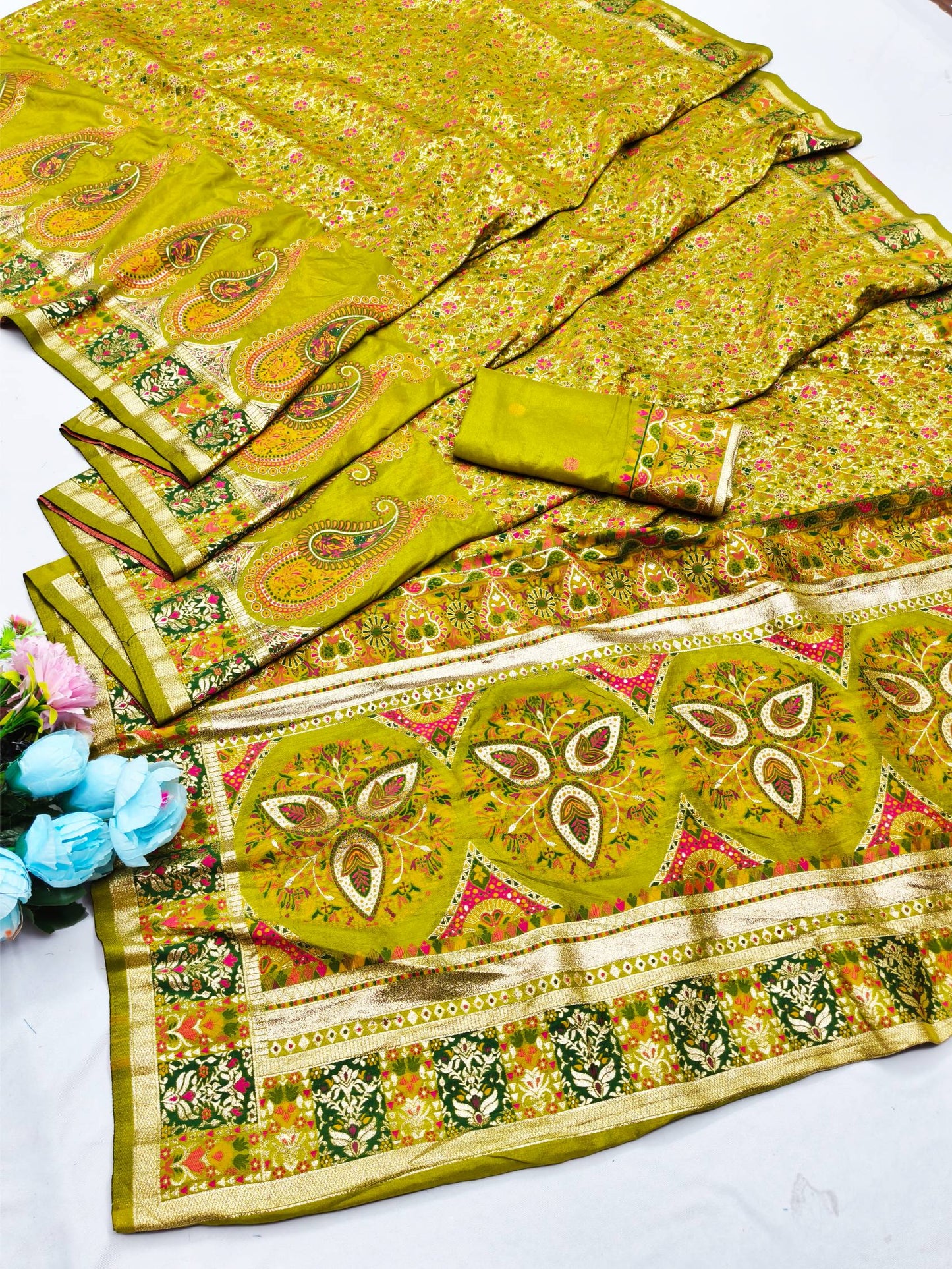 Inspiring Mehandi Nylon Dola Pashmina Saree With Dulcet Blouse Piece