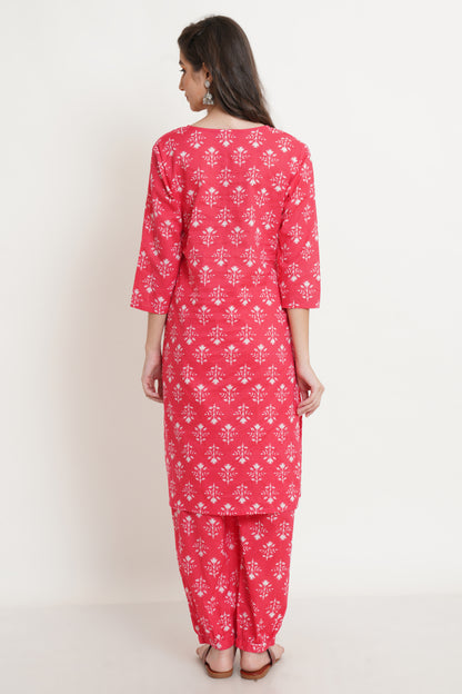 Floral Printed Pure Cotton Straight Kurta Set in Coral Red