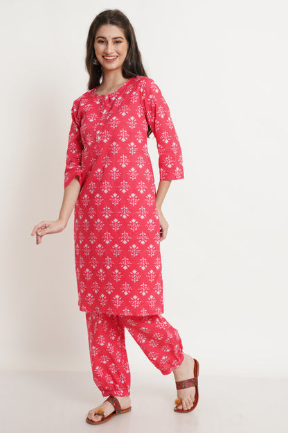 Floral Printed Pure Cotton Straight Kurta Set in Coral Red