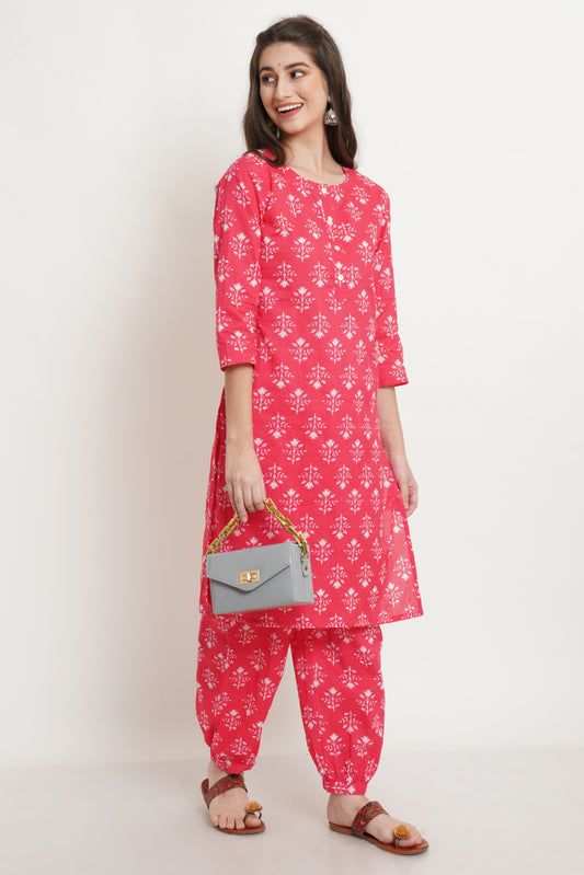 Floral Printed Pure Cotton Straight Kurta Set in Coral Red