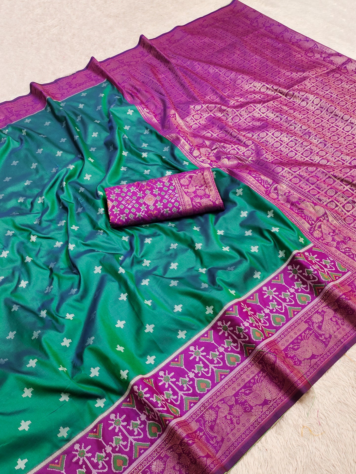 Emerald Teal Luxury Silk Saree with Royal Purple Banarasi Border & Zari Jaal Pallu