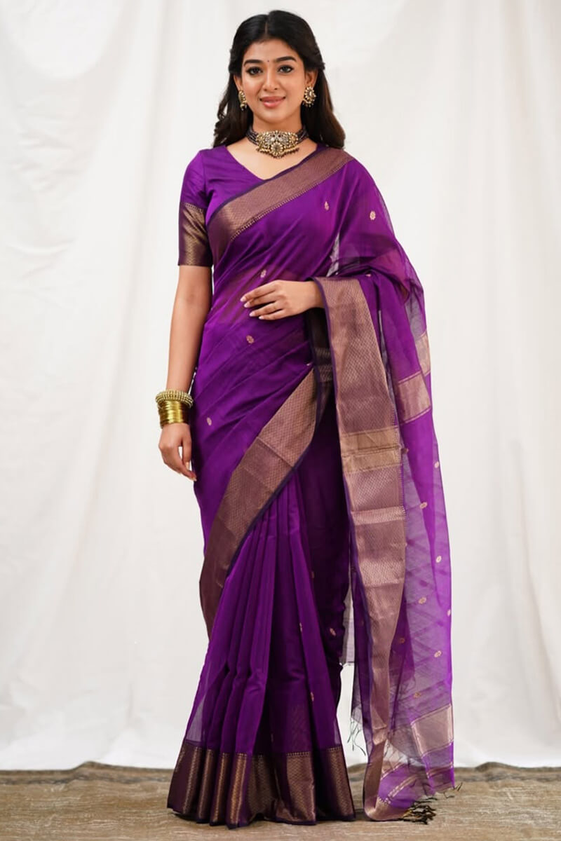 Flattering Magenta Cotton Silk Saree With Innovative Blouse Piece