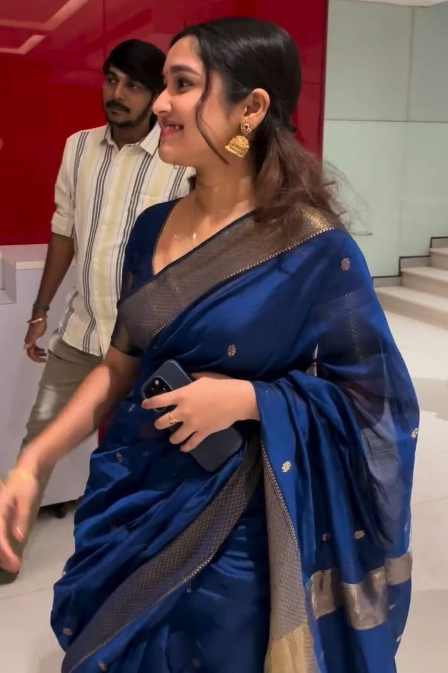 Demure Navy Blue Cotton Silk Saree With Glamorous Blouse Piece