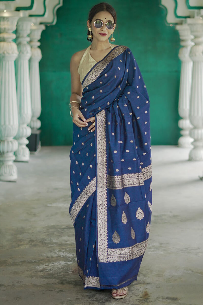 Vivacious Blue Linen Silk Saree With Captivating Blouse Piece