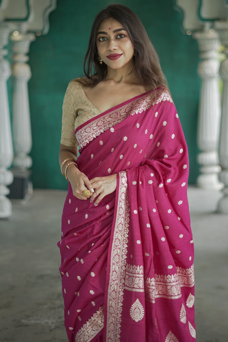 Trendy Dark Pink Linen Silk Saree With Profuse Blouse Piece