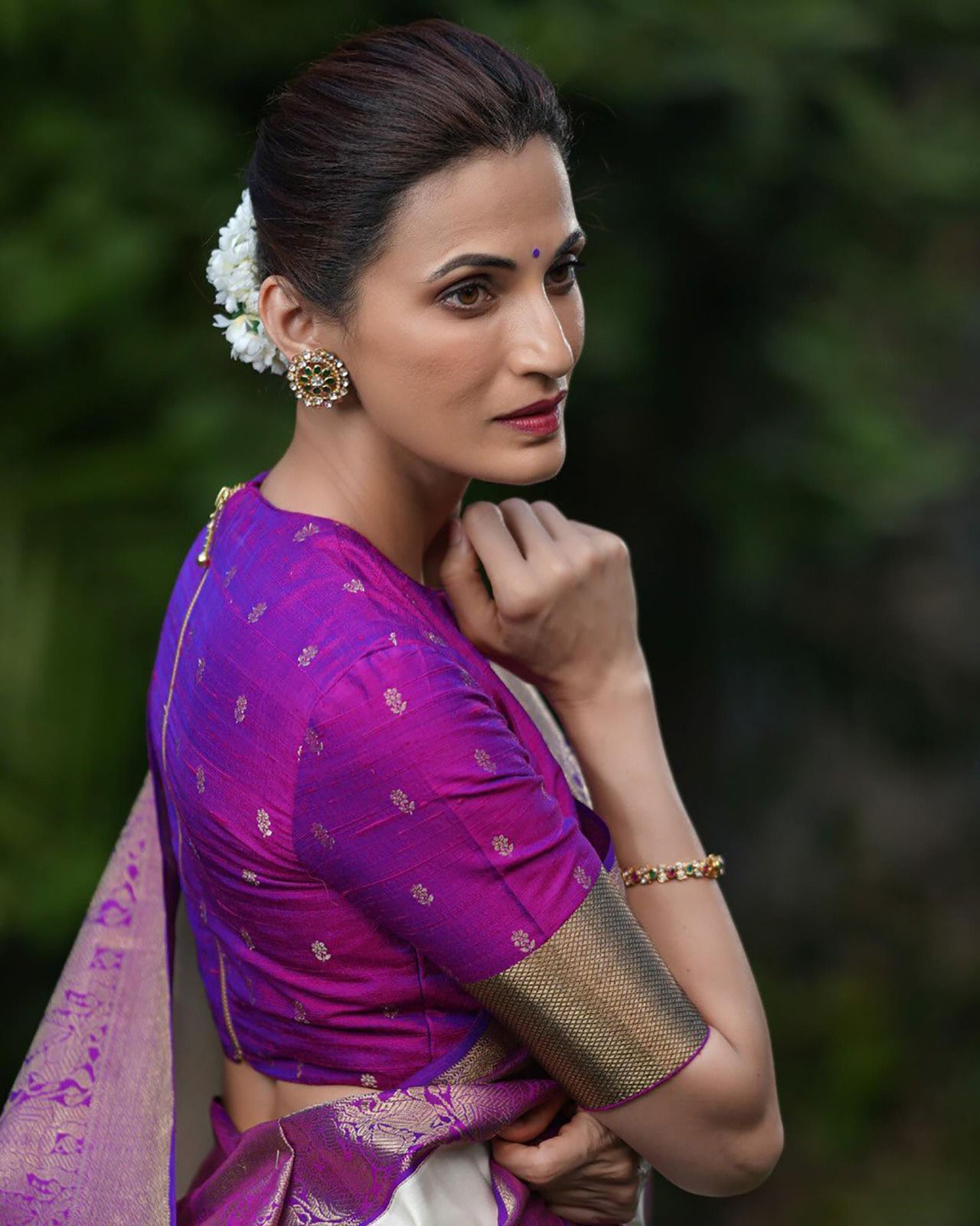 Classic Beige Soft Silk Saree With Conflate Blouse Piece