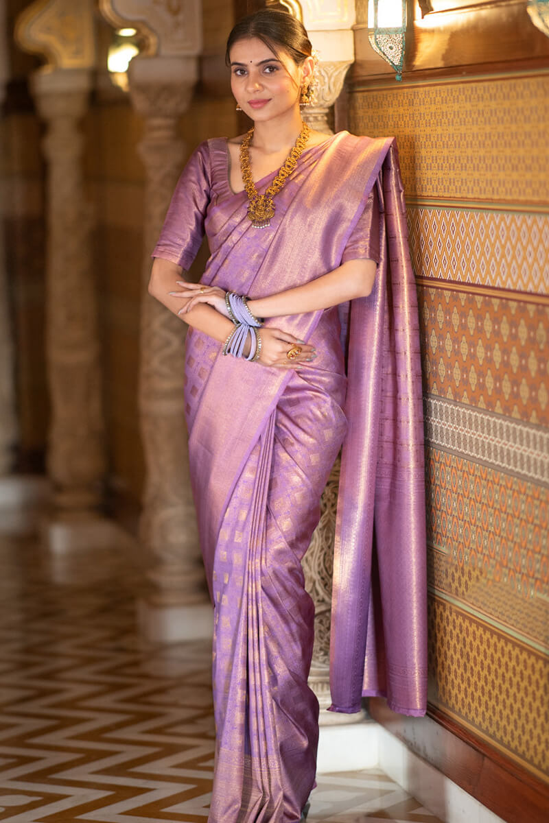 Murmurous Lavender Soft Silk Saree With Lassitude Blouse Piece
