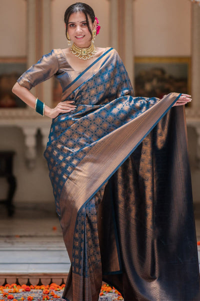 Invaluable Navy Blue Soft Silk Saree With Quixotic Blouse Piece