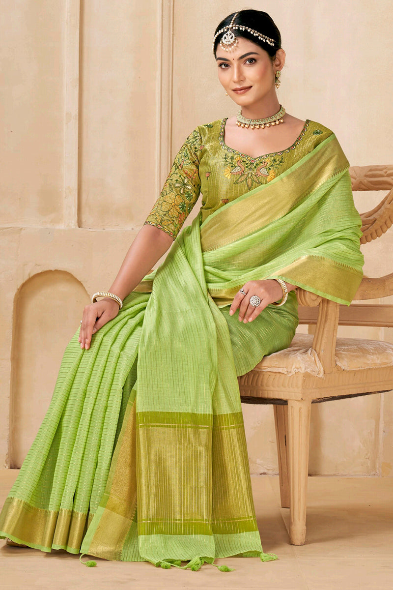 Magnetic Green Cotton Silk Saree With Prettiest Blouse Piece