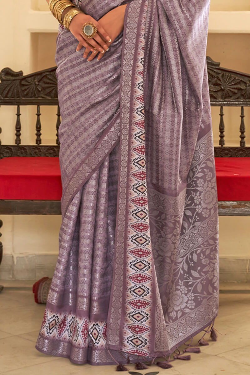 Eloquence Lavender Digital Printed Soft Silk Saree With Smashing Blouse Piece