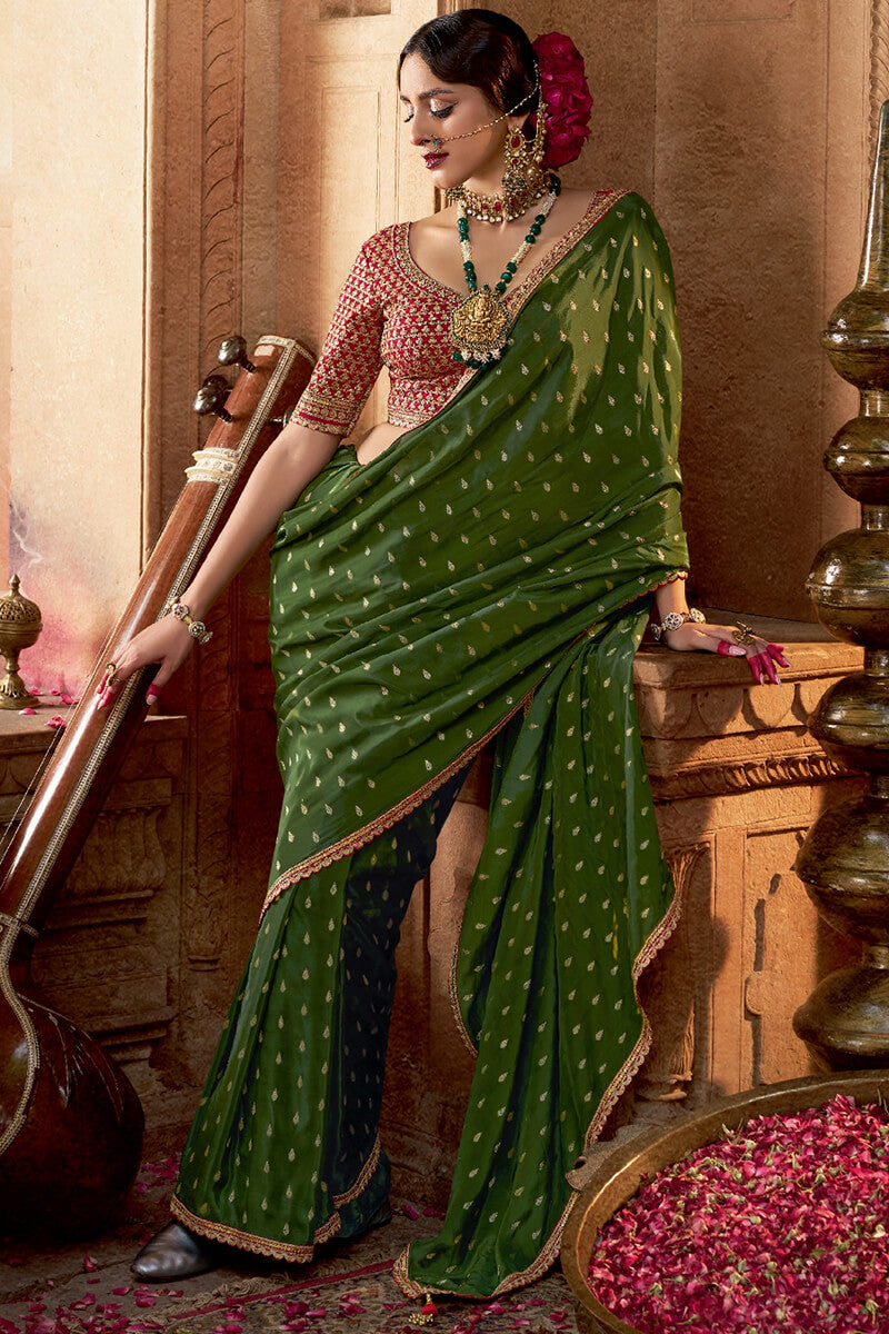 Devastating Dark Green Pure Viscose Crape Silk Saree With Adoring Blouse Piece