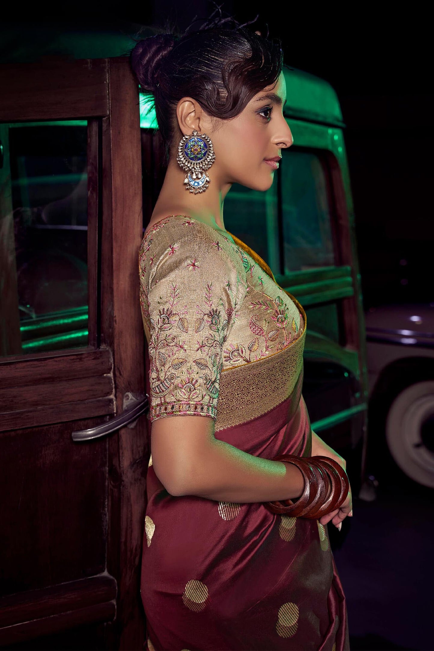 Delectable Maroon Soft Banarasi Silk Saree With Pretty Blouse Piece