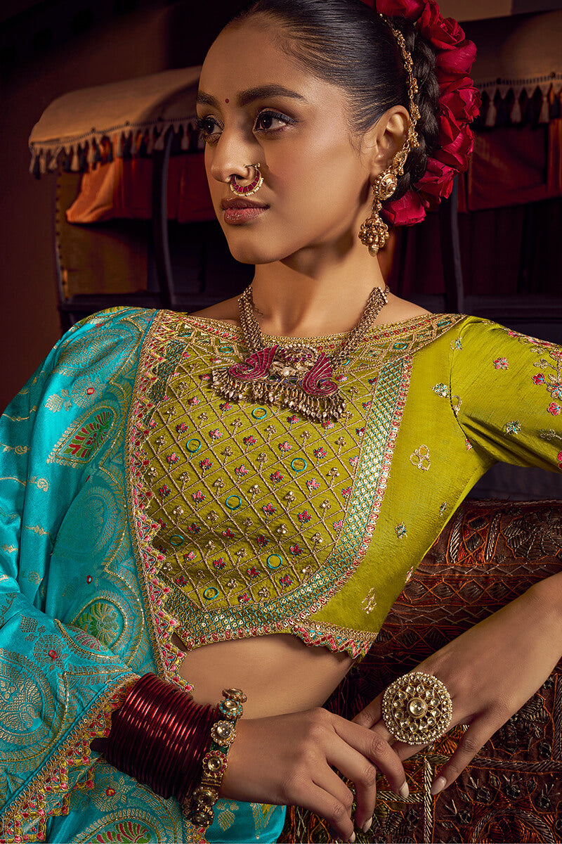 Precious Firozi Pure Viscose Dola Silk Saree With Blooming Blouse Piece