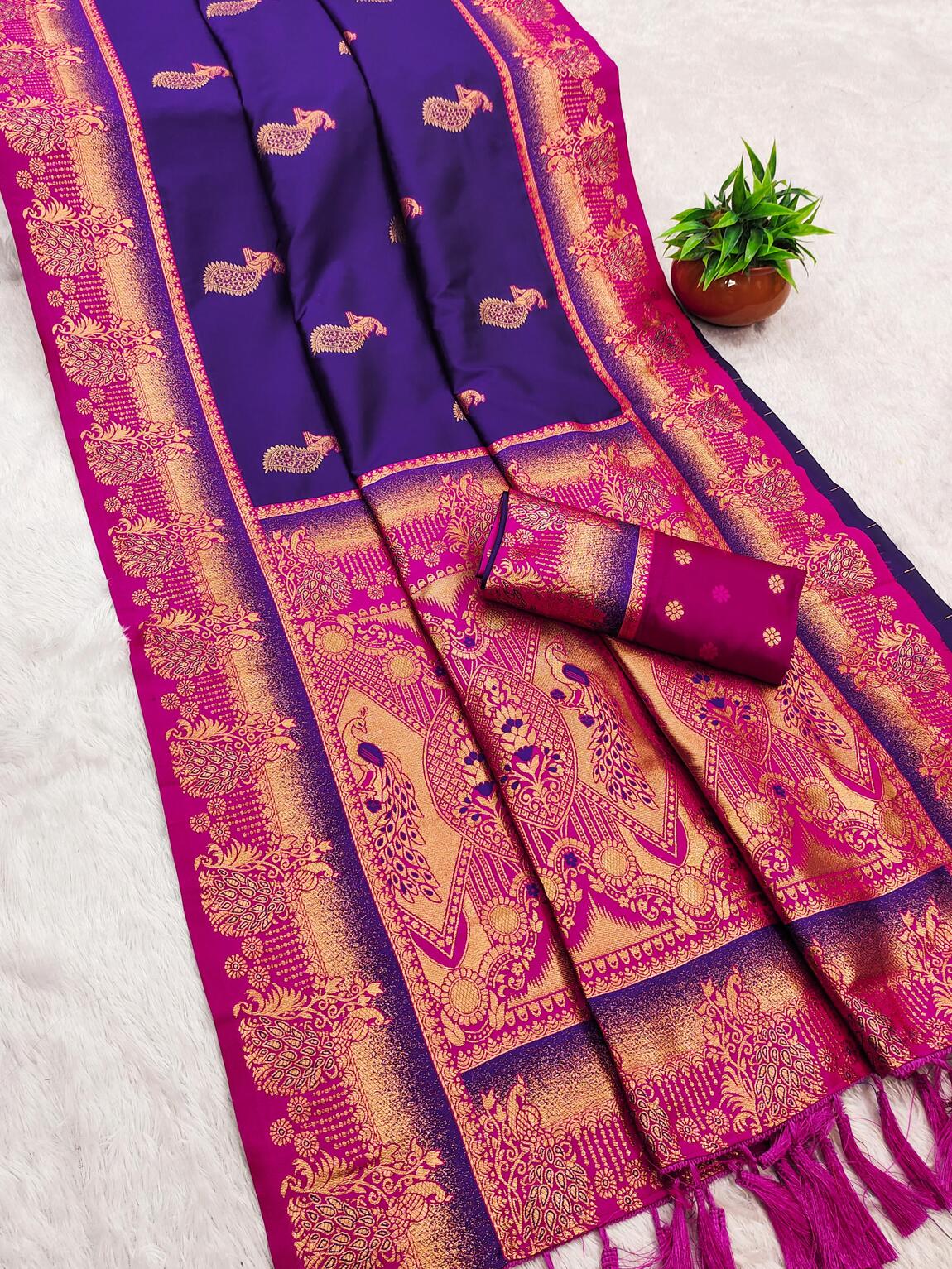 Resplendent Royal Blue Paithani Silk Saree With Seraglio Blouse Piece