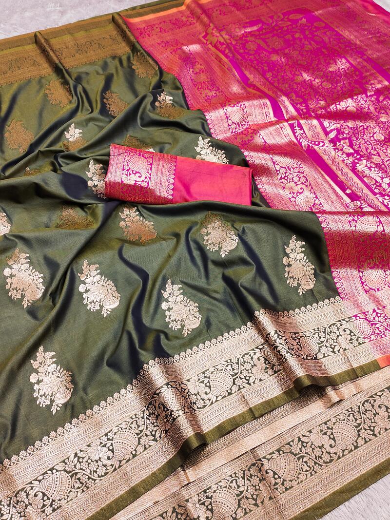 Ebullience Green Soft Banarasi Silk Saree With Unique Blouse Piece