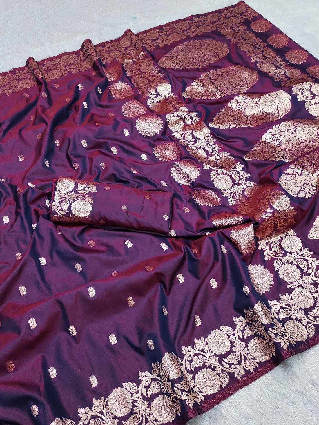 Inimitable Wine Soft Banarasi Silk Saree With Proficient Blouse Piece