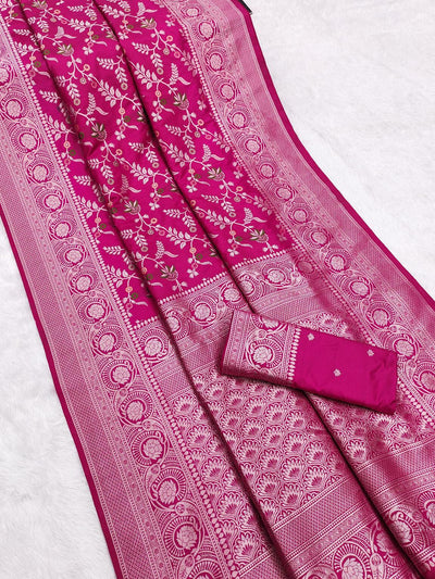 Breathtaking Dark Pink Soft Banarasi Silk Saree With Innovative Blouse Piece