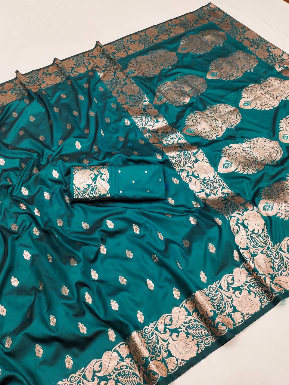 Felicitous Rama Soft Banarasi Silk Saree With Exquisite Blouse Piece