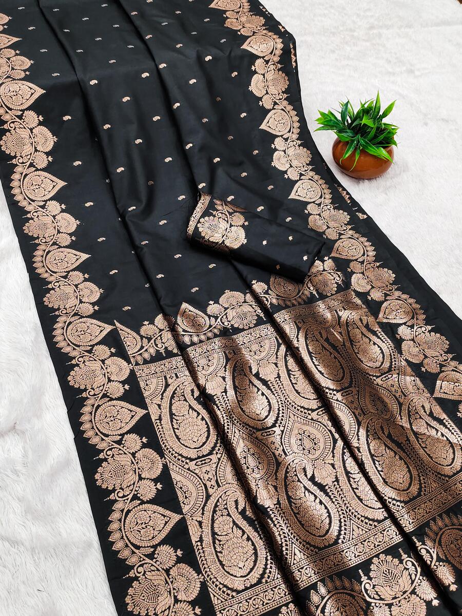 Felicitous Black Soft Banarasi Silk Saree With Ethnic Blouse Piece