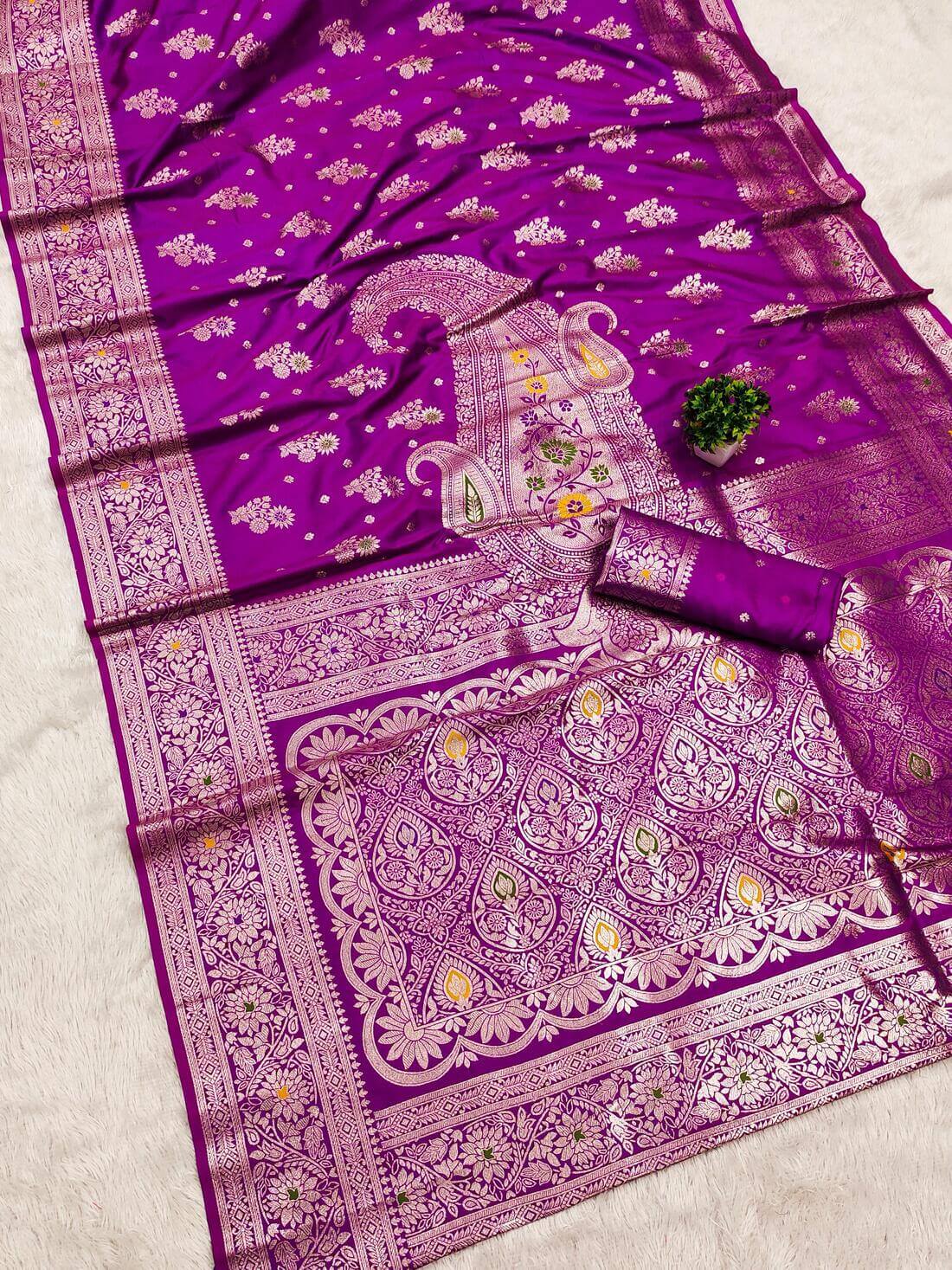Resonant Purple Soft Banarasi Silk Saree With Propinquity Blouse Piece