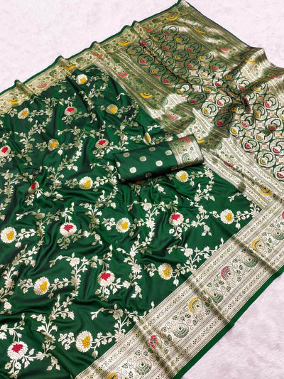 Groovy Dark Green Soft Banarasi Silk Saree With Amiable Blouse Piece