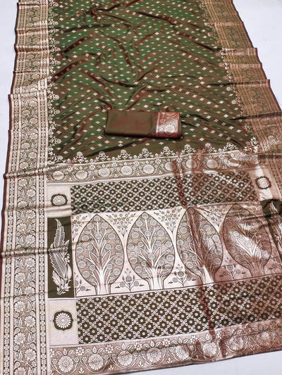 Woebegone Green Soft Banarasi Silk Saree With Innovative Blouse Piece