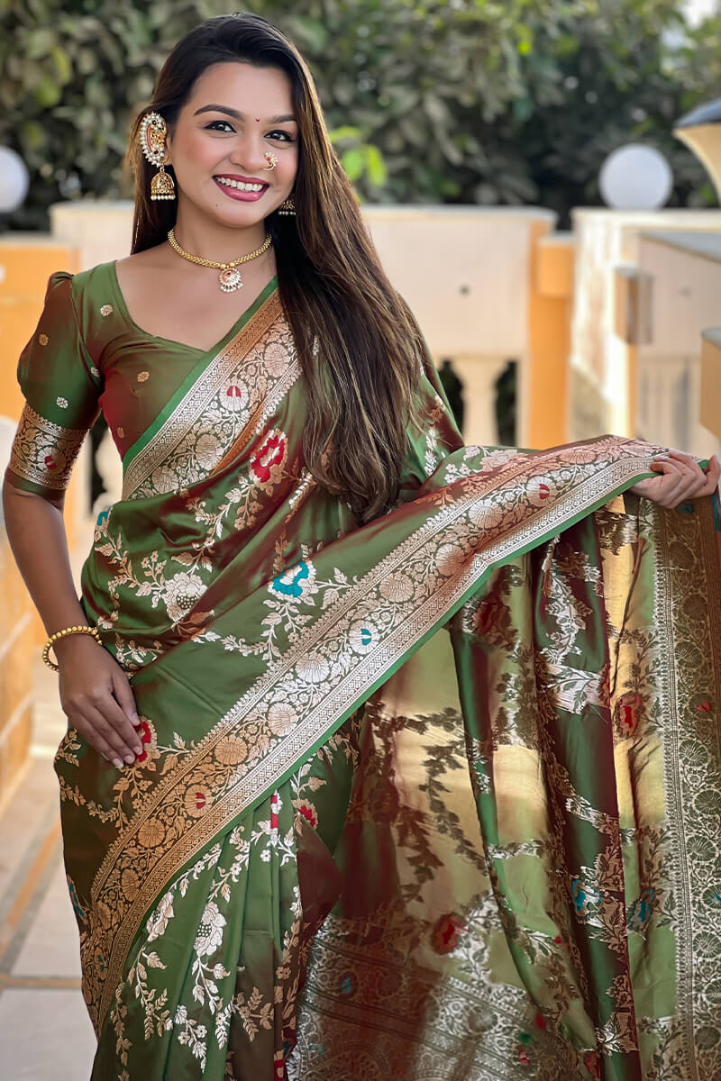 Gratifying Mehndi Soft Banarasi Silk Saree With Scrupulous Blouse Piece