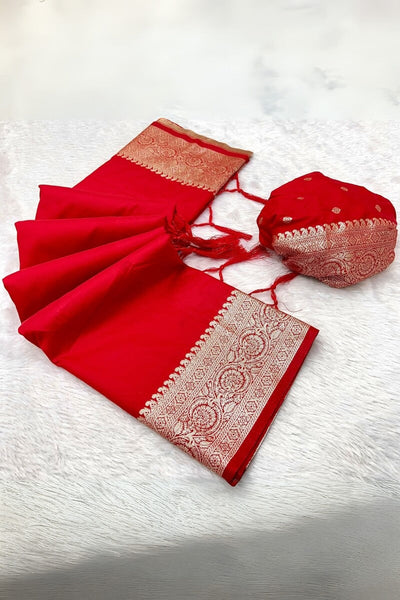 Enthralling Red Soft Banarasi Silk Saree With Comely Blouse Piece