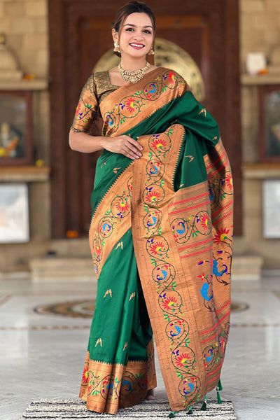 Smashing Dark Green Paithani Silk Saree With Seraglio Blouse Piece