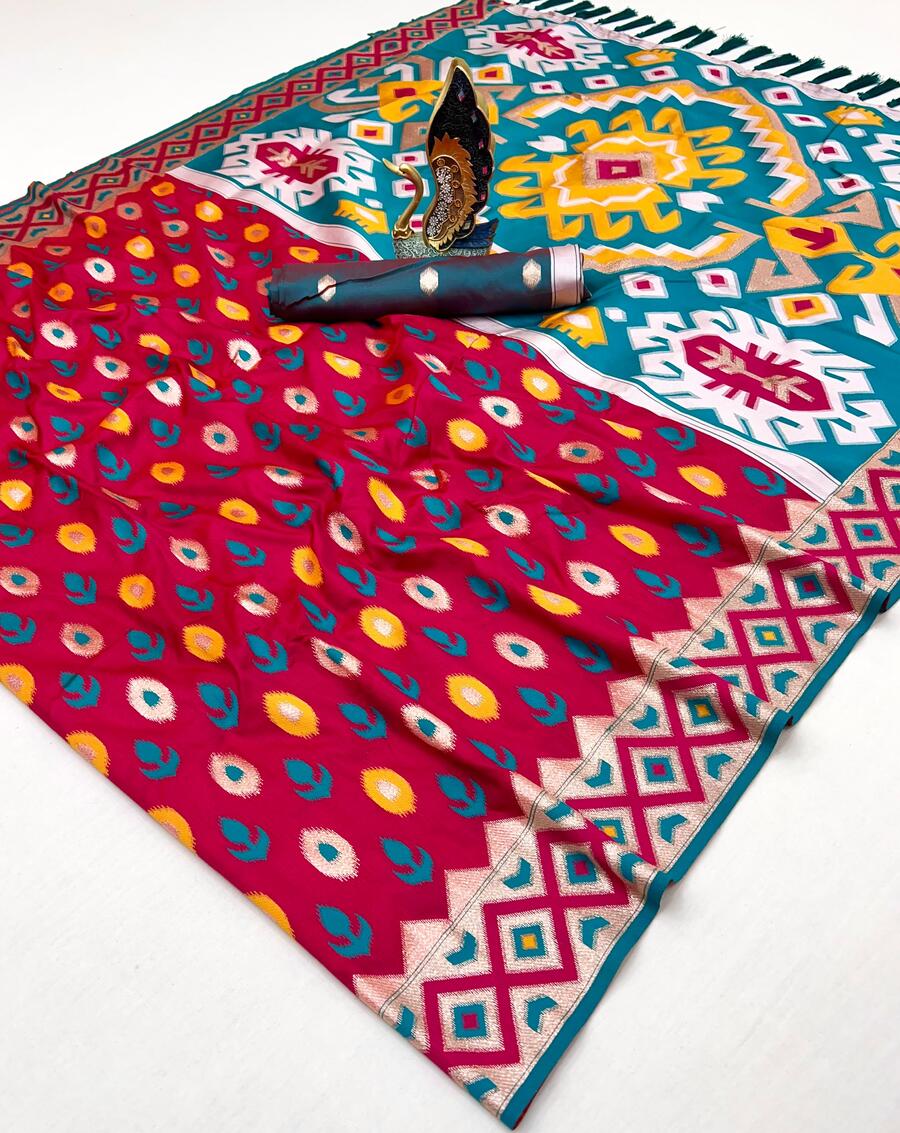 Eloquence Dark Pink Soft Banarasi Ikkat Saree With Excellent Blouse Piece