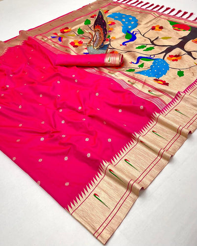 Wonderful Dark Pink Paithani Silk Saree With Tantalizing Blouse Piece