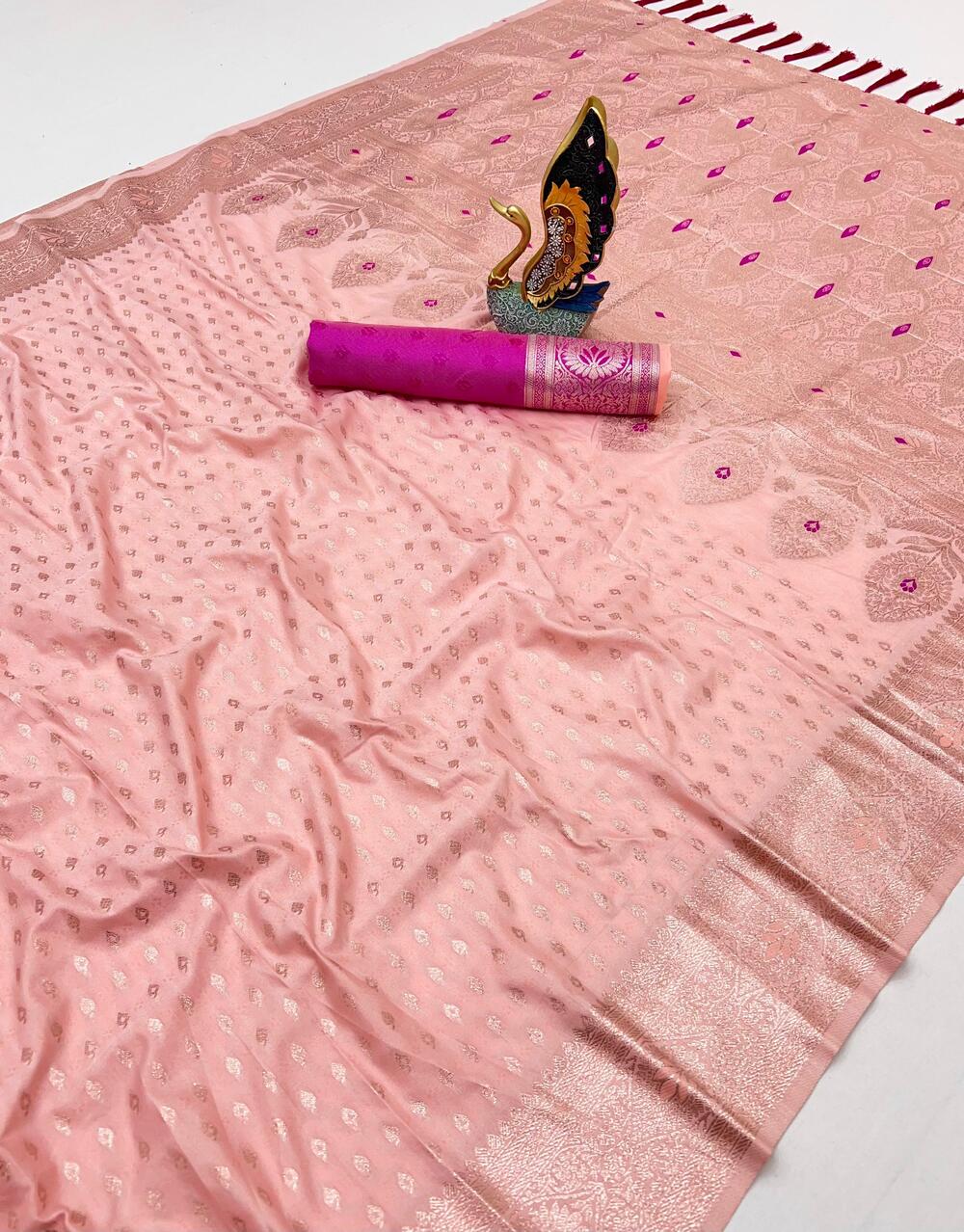 Intricate Baby Pink Cotton Silk Saree With Ebullience Blouse Piece