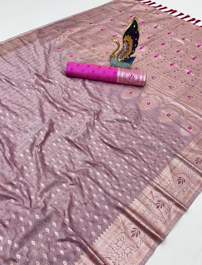 Quixotic Lavender Cotton Silk Saree With Charismatic Blouse Piece