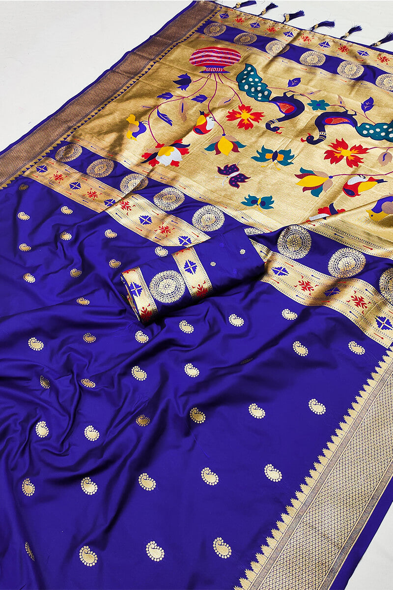 Smashing Royal Blue Paithani Silk Saree With Redolent Blouse Piece