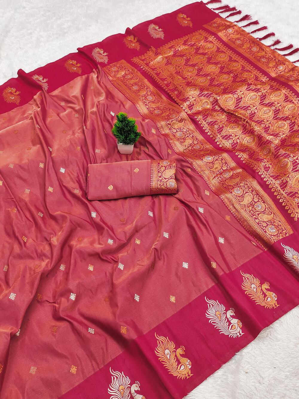 Embrocation Dark Pink Soft Banarasi Silk Saree With Desiring Blouse Piece