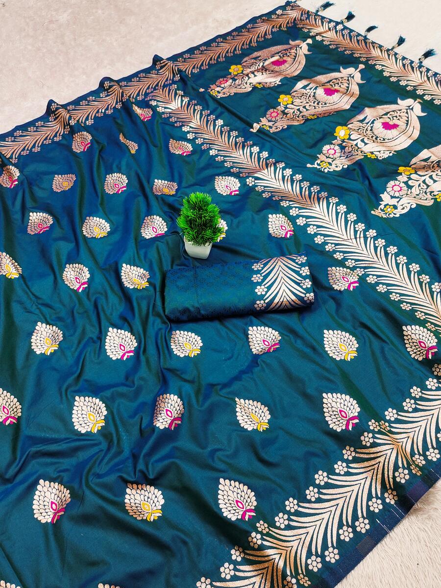 Refreshing Rama Soft Banarasi Silk Saree With Gleaming Blouse Piece