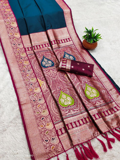 Beautiful Navy Blue Soft Banarasi Silk Saree With Ineffable Blouse Piece