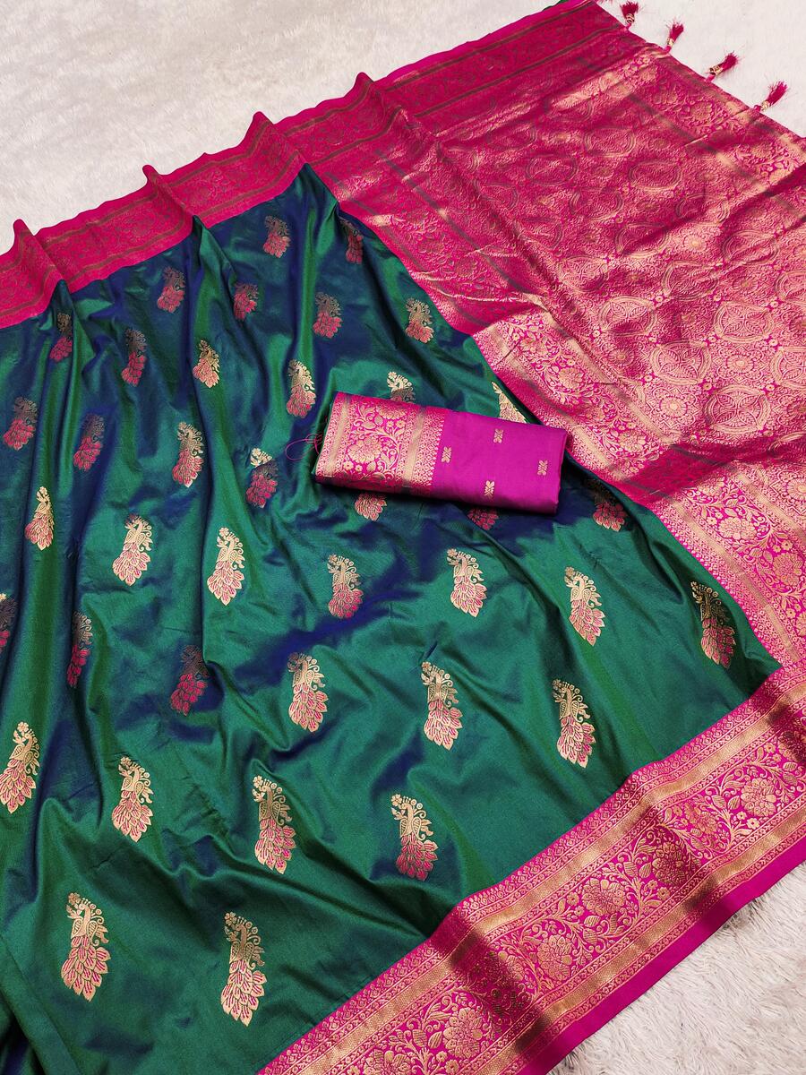 Trendy Dark Green Soft Banarasi Silk Saree With Palimpsest Blouse Piece