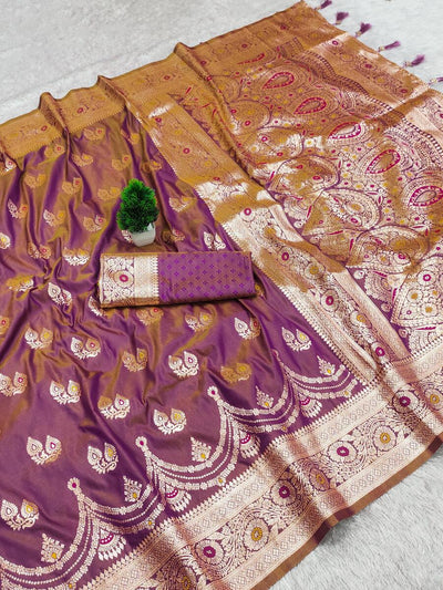 Flamboyant Lavender Soft Banarasi Silk Saree With Adoring Blouse Piece