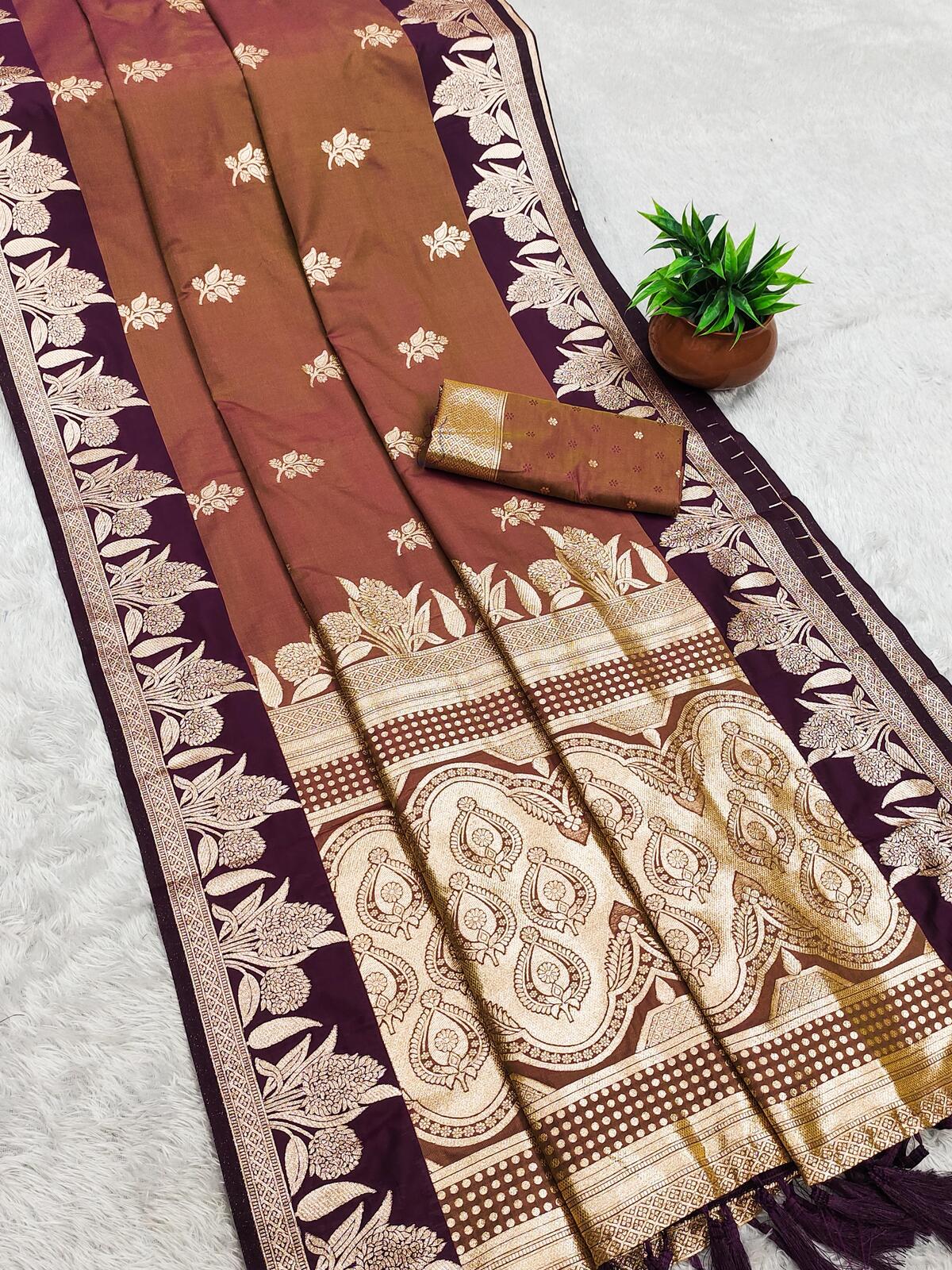 Symmetrical Brown Soft Banarasi Silk Saree With Panoply Blouse Piece