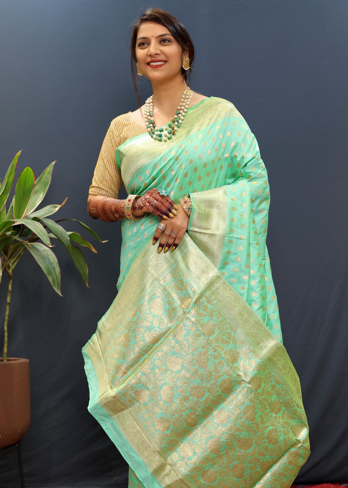Woebegone Turquoise Soft Banarasi Silk Saree With Sumptuous Blouse Piece