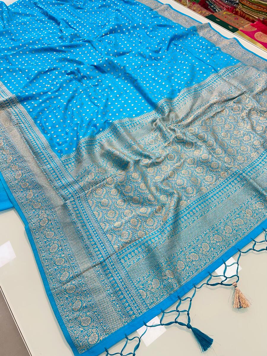 Bewitching Firozi Soft Banarasi Silk Saree With Pulsating Blouse Piece